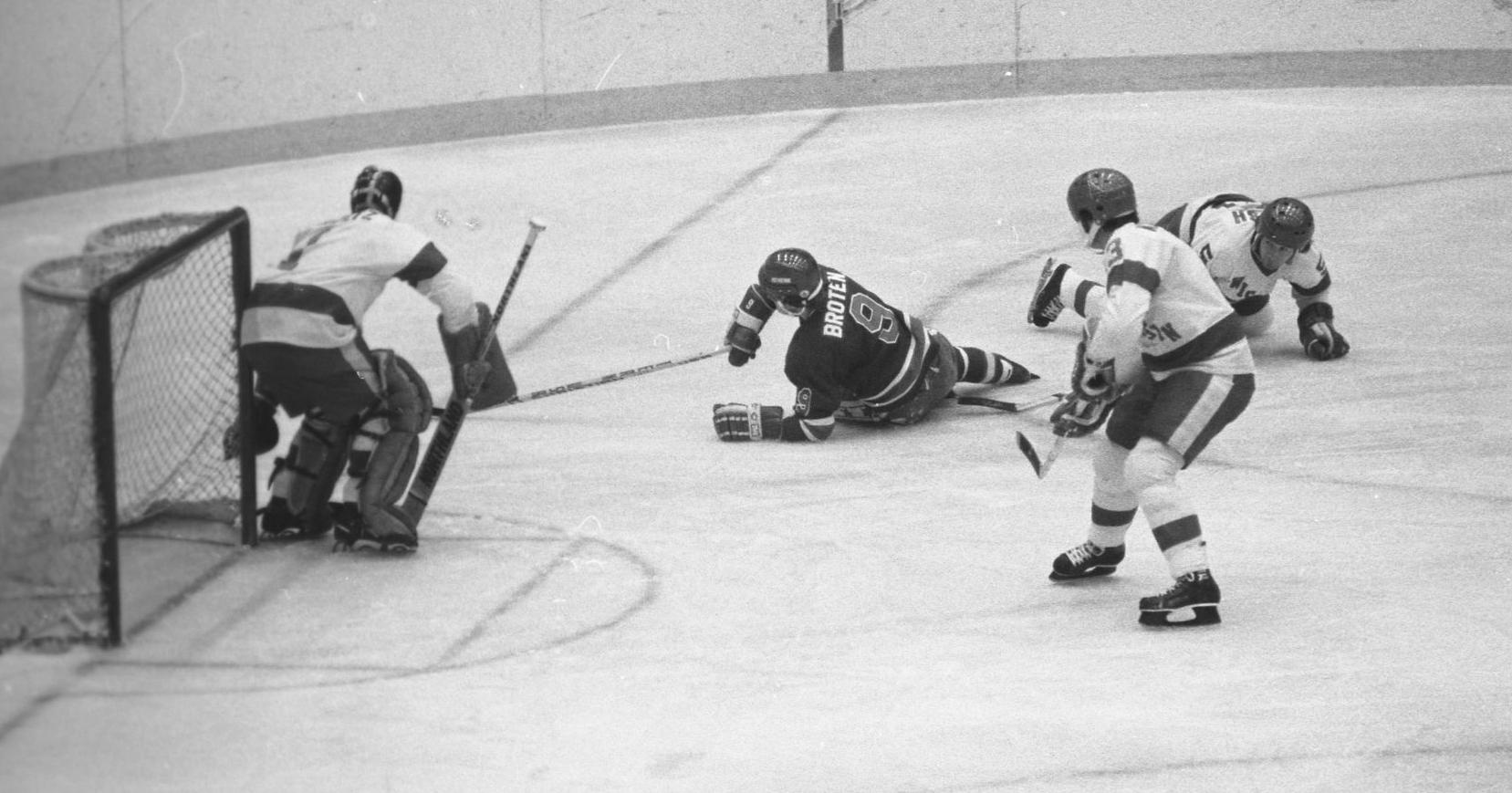Badgers vs. 1980 U.S. Olympic team